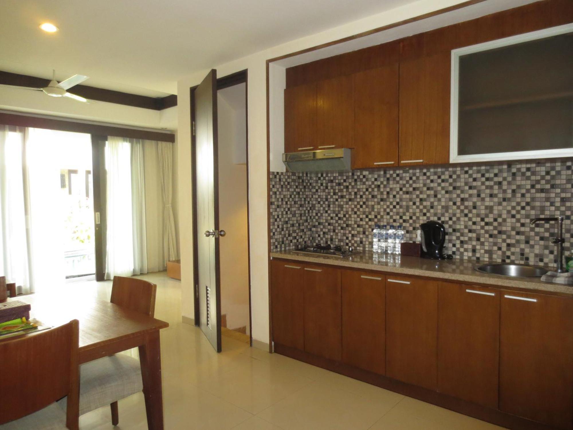 Aparthotel Seminyak Townhouse Exterior foto