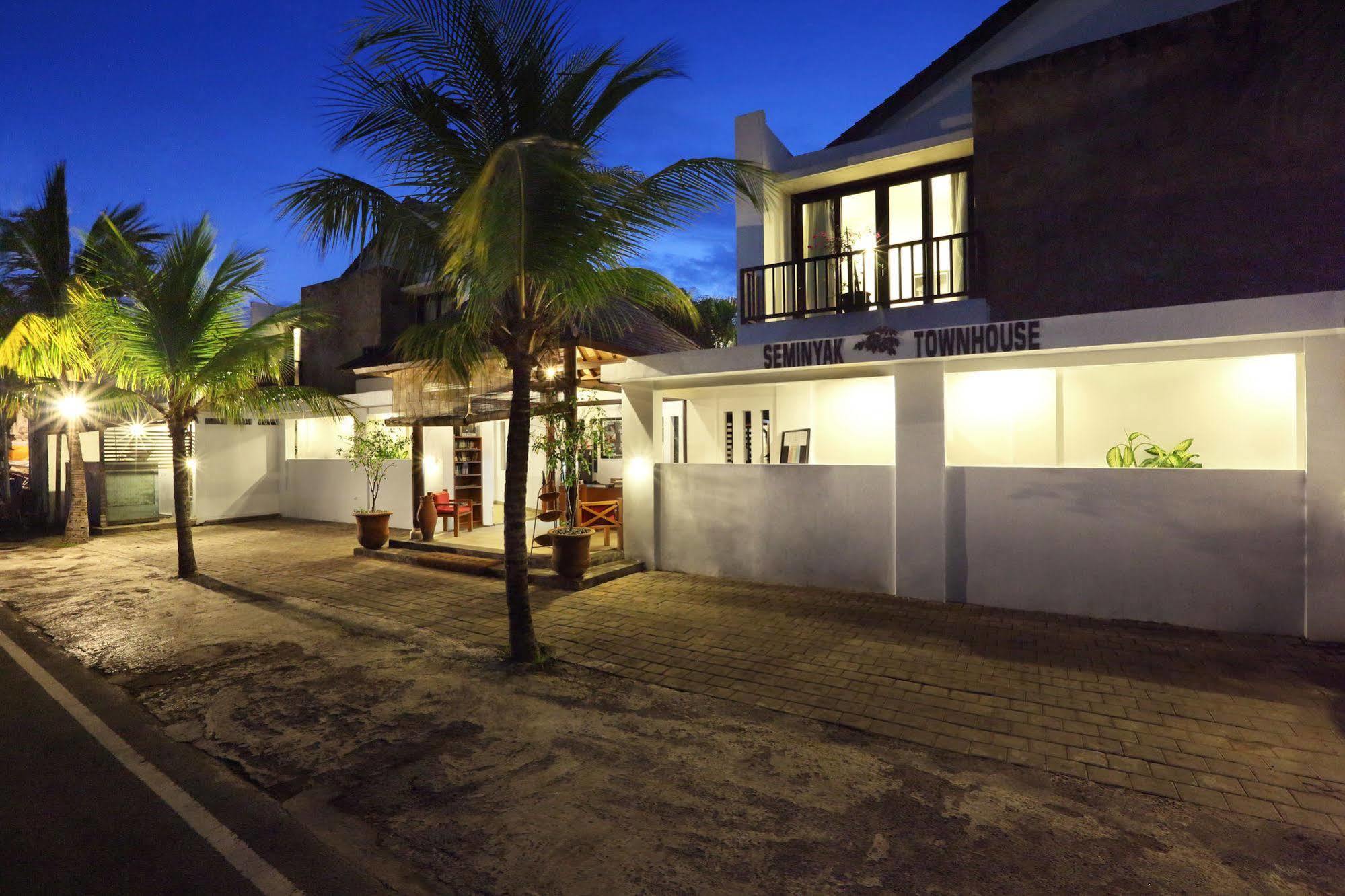 Aparthotel Seminyak Townhouse Exterior foto